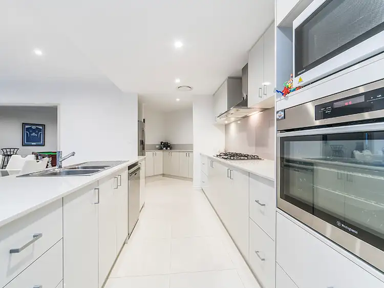9 Dearden Road, Byford WA 6122
