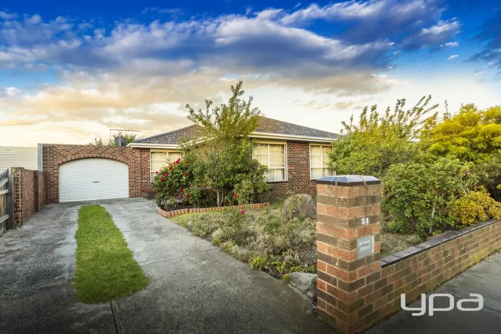 Main view of Homely house listing, 34 Elizabeth Drive, Lalor VIC 3075