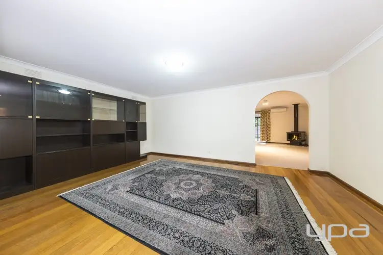 Second view of Homely house listing, 34 Elizabeth Drive, Lalor VIC 3075