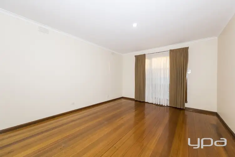 Fourth view of Homely house listing, 34 Elizabeth Drive, Lalor VIC 3075