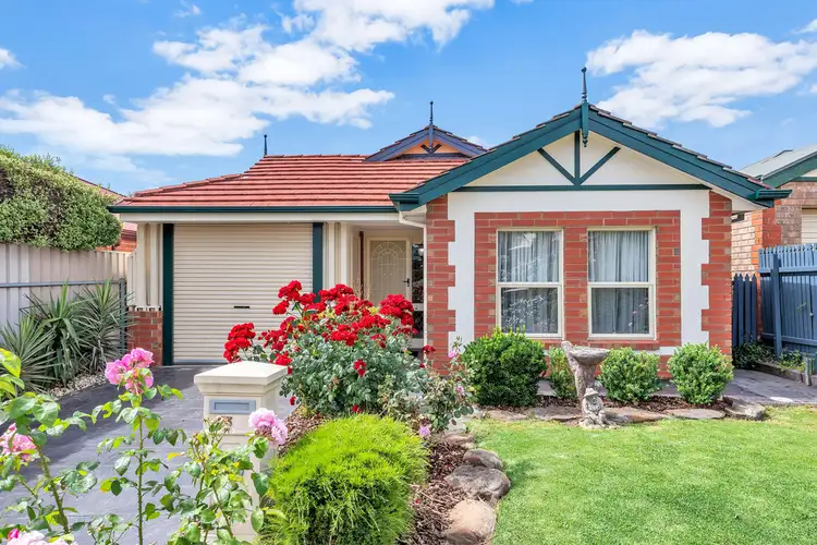 33 Dorrien Avenue, Woodcroft SA 5162