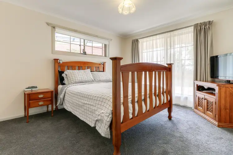 Fifth view of Homely house listing, 12 Margaret Court, Kalimna VIC 3909