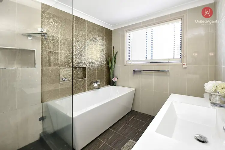 Sixth view of Homely house listing, 28 Mathinna Circuit, West Hoxton NSW 2171