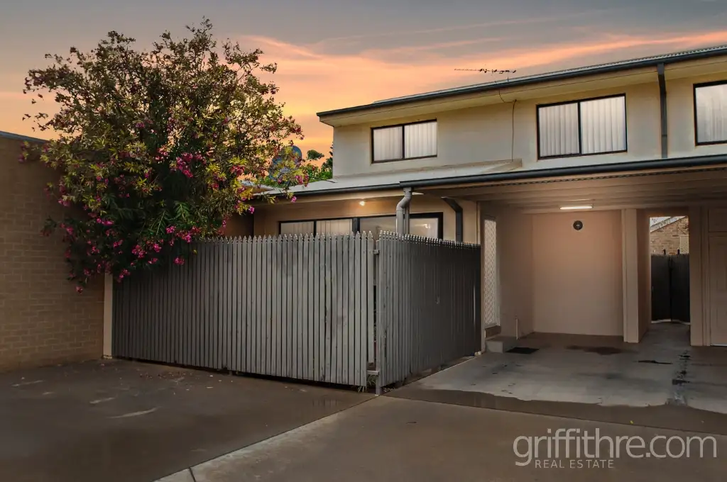 Main view of Homely townhouse listing, 1/174 Yambil Street, Griffith NSW 2680