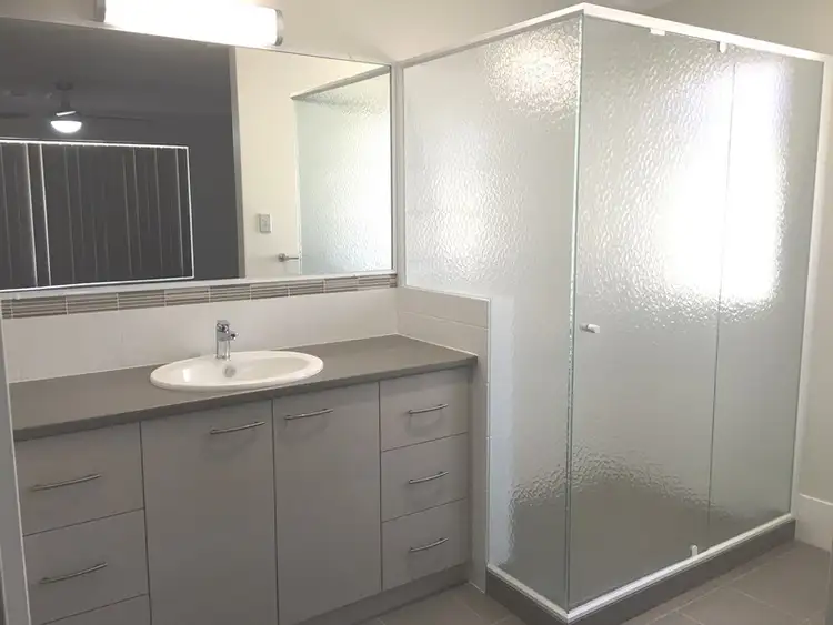 Sixth view of Homely house listing, 10 Silvery Wave Vista, Wandina WA 6530