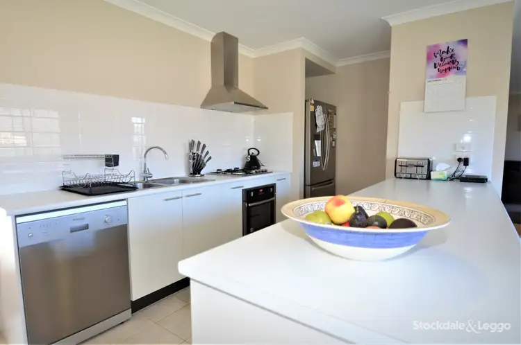 Second view of Homely house listing, 22 Vista Drive, Wangaratta VIC 3677