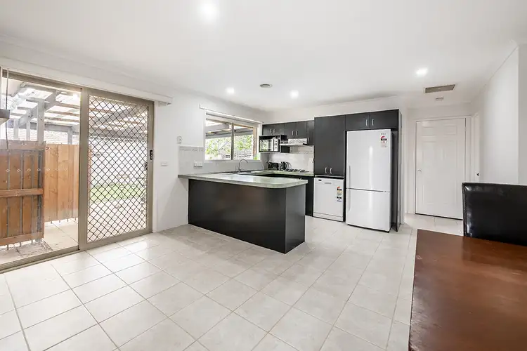 Fourth view of Homely house listing, 2 Knowing Close, Cranbourne West VIC 3977