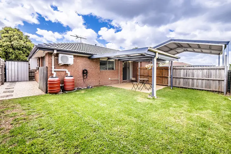 Sixth view of Homely house listing, 2 Knowing Close, Cranbourne West VIC 3977