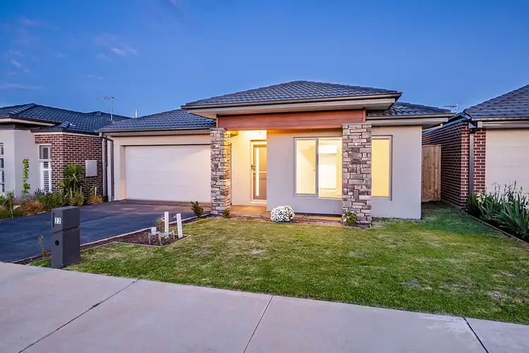 22 Turano Way, Clyde North VIC 3978