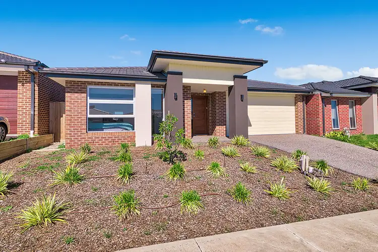 Main view of Homely house listing, 3 Goodenia Loop, Cranbourne West VIC 3977