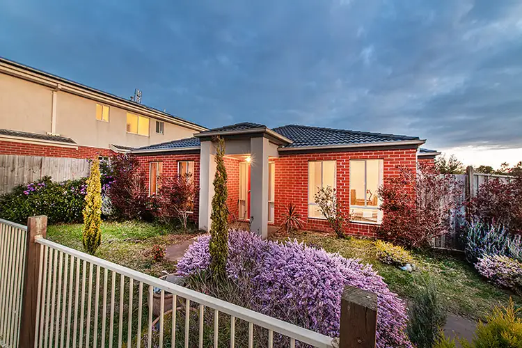 Second view of Homely house listing, 2 Tiarne Crescent, Hampton Park VIC 3976