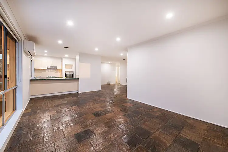 Fifth view of Homely house listing, 5 Friendship Close, Cranbourne West VIC 3977