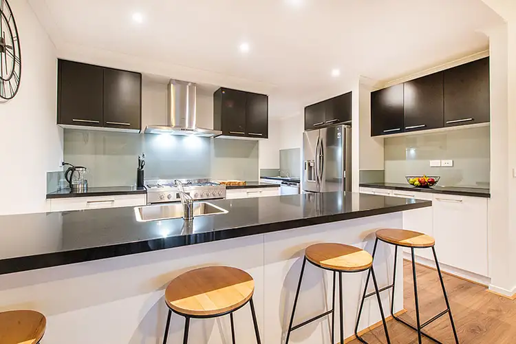 Fifth view of Homely house listing, 2 Ringtail Close, Botanic Ridge VIC 3977