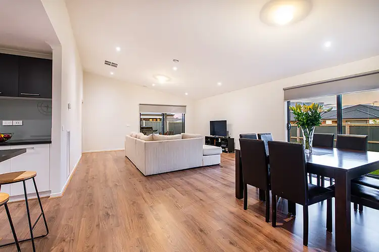 Sixth view of Homely house listing, 2 Ringtail Close, Botanic Ridge VIC 3977