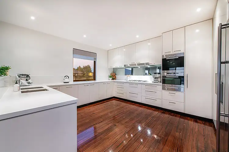8 Knowland Grove, Botanic Ridge VIC 3977