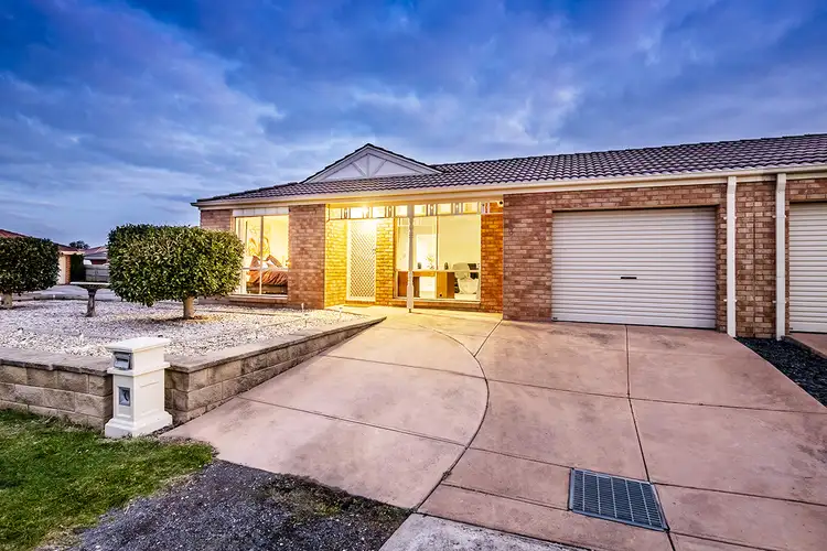 3 Kells Close, Cranbourne East VIC 3977