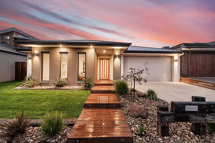 35 Limeburner Grove, Botanic Ridge VIC 3977