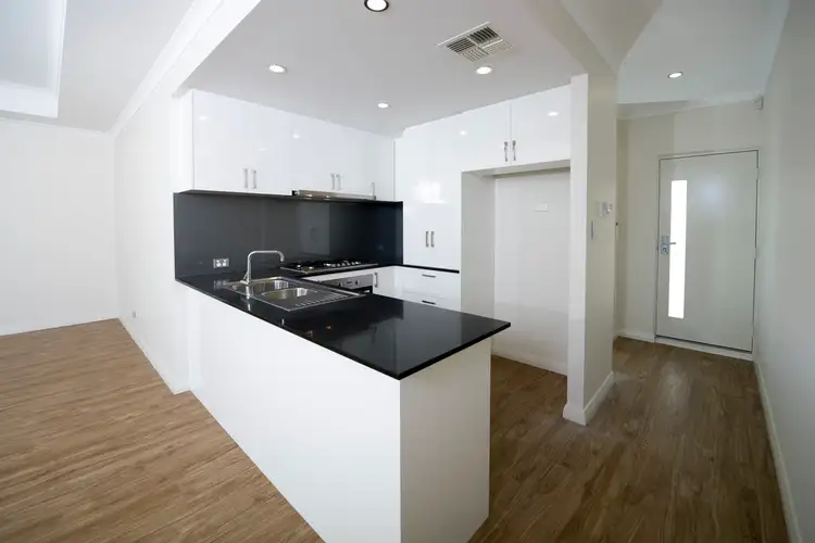 Fourth view of Homely unit listing, 2/29 Frederick Road, Hamilton Hill WA 6163