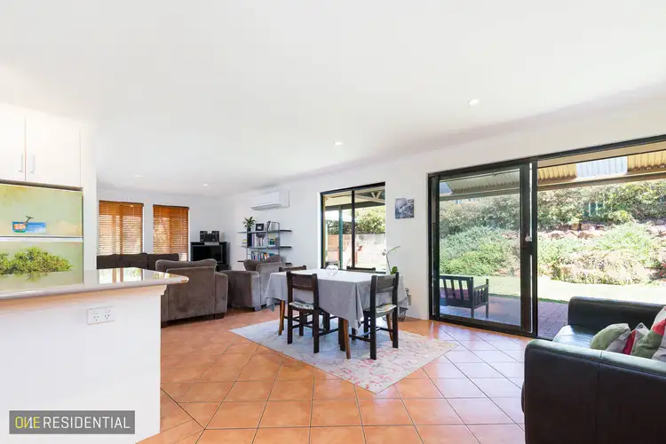 Fifth view of Homely house listing, 27 Jules Court, Willagee WA 6156
