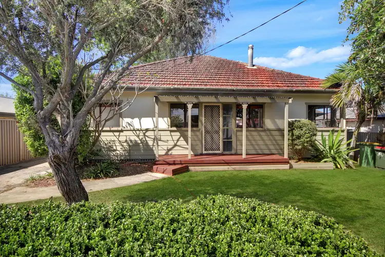 2 Sutton Avenue, Long Jetty NSW 2261