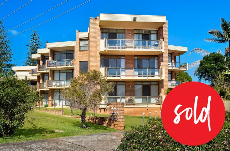 2/76 Pacific Drive, Port Macquarie NSW 2444