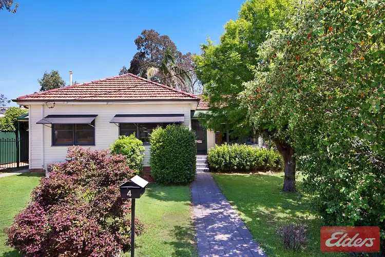 4 Scott Street, Toongabbie NSW 2146