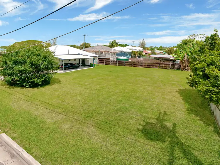 68 Blackstone Rd, Newtown QLD 4305