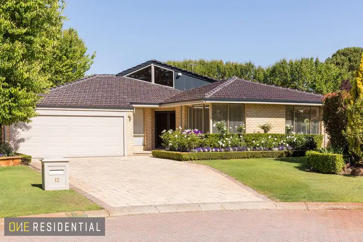 12 Lourens Dale, Winthrop WA 6150