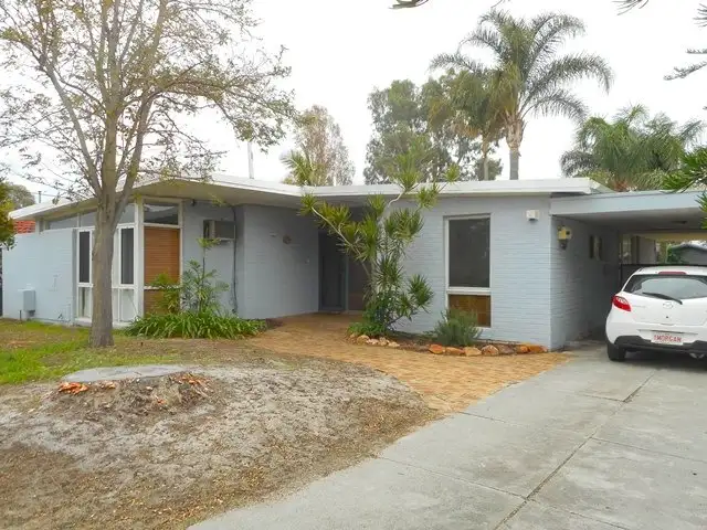 16 Parklands Square, Riverton WA 6148