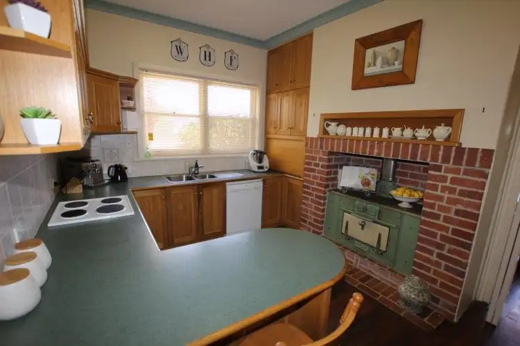 Second view of Homely house listing, 15 Hart Street, Merredin WA 6415