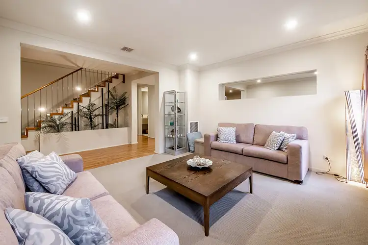 Second view of Homely house listing, 20 Dunferline Crescent, Cranbourne VIC 3977