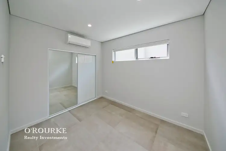 Fifth view of Homely apartment listing, 1/9 Nautilus Crescent, Scarborough WA 6019