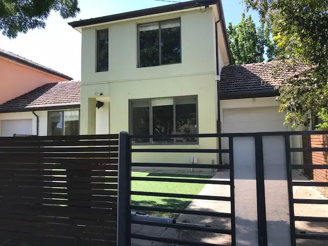 66 Eskdale Road