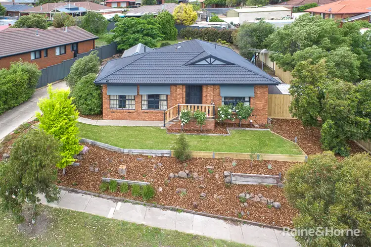 217 Elizabeth Drive,, Sunbury VIC 3429
