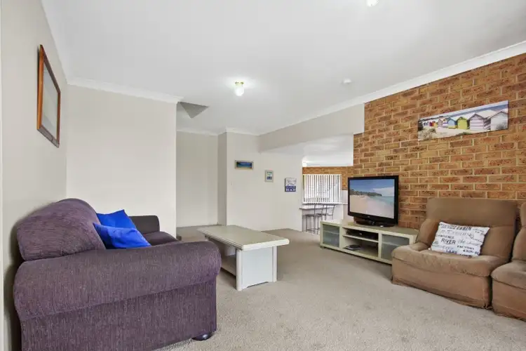 Fifth view of Homely unit listing, 2/70 Cook Avenue, Surf Beach NSW 2536