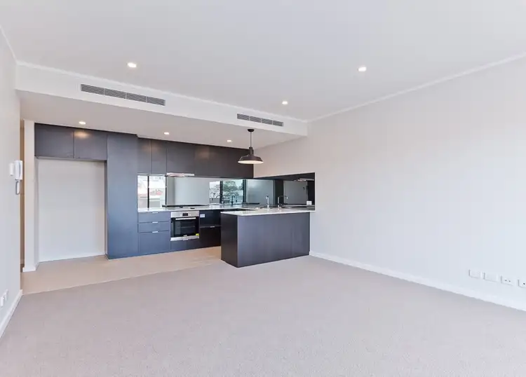 24/484 Fitzgerald Street