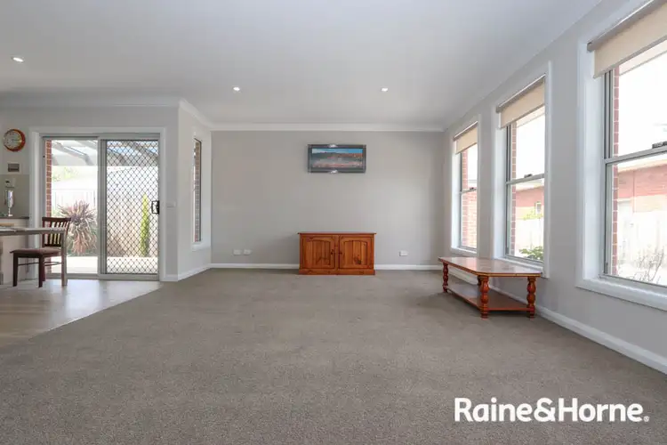 Fourth view of Homely unit listing, 2/68 Lambert Street, Bathurst NSW 2795