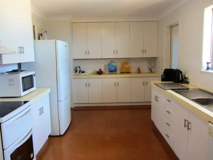 Sixth view of Homely house listing, 8 Helensvale Avenue, Moree NSW 2400