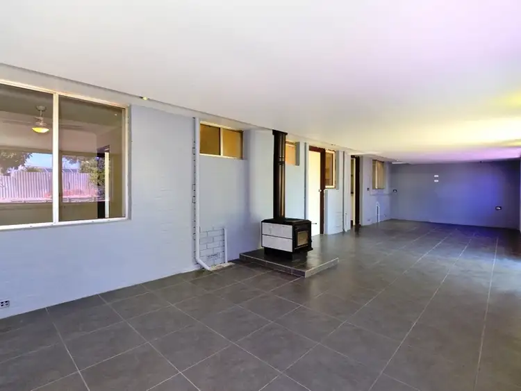 Fifth view of Homely house listing, 18 FARMER WAY, Parmelia WA 6167