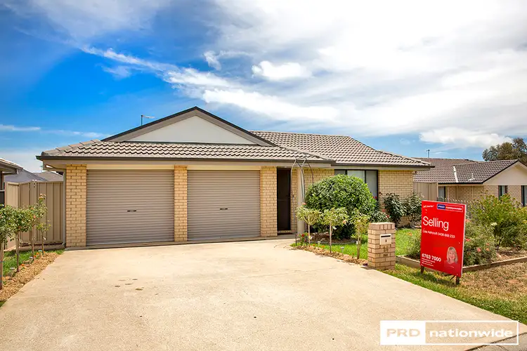 Main view of Homely house listing, 2/14 Rosella Avenue, Tamworth NSW 2340