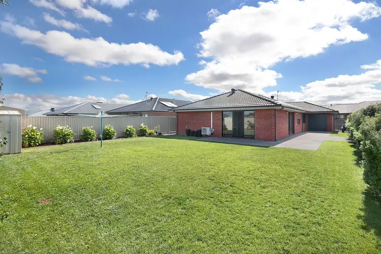 3 Calma Street, Alfredton VIC 3350