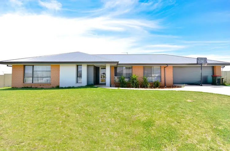 20 Lake Paddock Drive, Leeton NSW 2705
