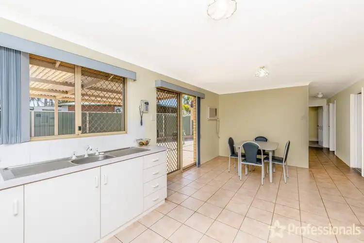 Fifth view of Homely house listing, 3 Mullian Way, Waggrakine WA 6530