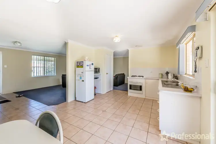 Sixth view of Homely house listing, 3 Mullian Way, Waggrakine WA 6530