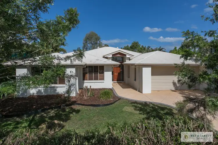 8 Cedarview Place, Wellington Point QLD 4160