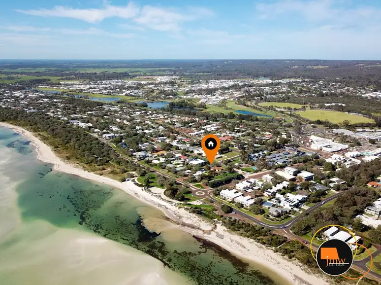 23 Lorna Street, Dunsborough WA 6281