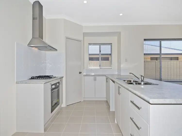 Sixth view of Homely house listing, 9 Seashells Cr, Singleton WA 6175