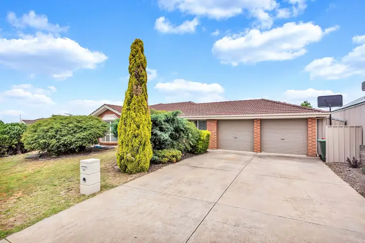77 Lemon Road, Trott Park SA 5158