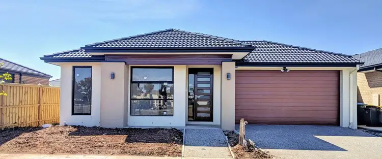 14 Duckworth Street