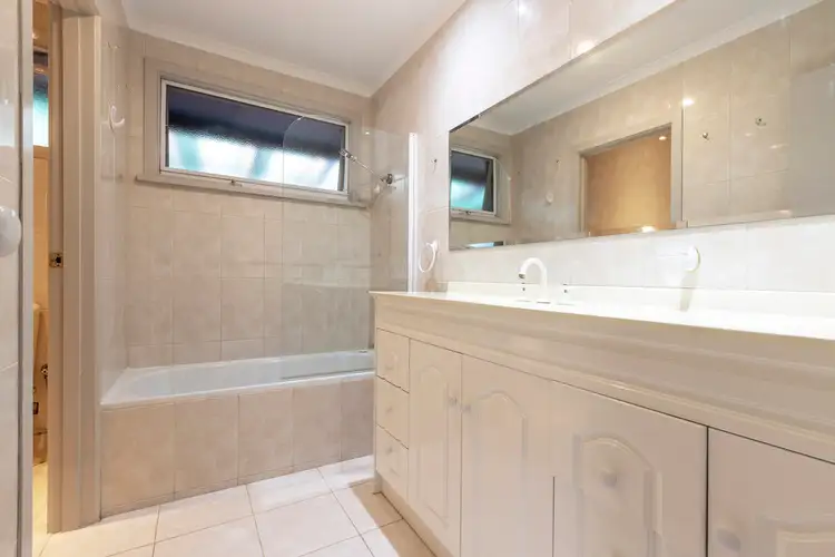 Fifth view of Homely villa listing, 7/37 Broadway, Bonbeach VIC 3196